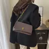 Bolsa de Mão Feminina Moda Transfronteiriça 2026 Nova Vintage para o Dia a Dia Bolsa de Ombro Design de Nicho Bolsa Transversal Atacado