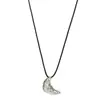 Collar de Cuerda de Cuero Negro Croissant Estilo Normcore Coreano para Mujer Cadena Larga para Suéter de Cuello Halter Accesorios de Otoño e Invierno Lujo Accesible de Gama Alta