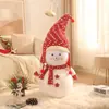 Decoração de boneco de neve de desenho animado de Natal boneca grande decoração de Natal layout de cena de vitrine de shopping