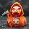 Cruce de Fronteras Nuevo Producto Guadaña de la Muerte Pato Guadaña de la Muerte Pato Decoración de Escritorio Estatua de Pato Calavera Adornos Pequeños
