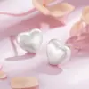Brincos Escovados em Formato de Coração para Mulheres, Luxo Leve, Simples, Versátil, Pequenos e Fofos, Design de Nicho, Brincos Elegantes para Mulheres Doces e Bonitas