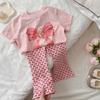 Terno de estilo ocidental para meninas 2024 verão novo bebê infantil de manga curta urso borboleta camiseta calças largas conjunto de duas peças