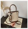 Bolso Pequeño Popular Transfronterizo para Mujer Primavera y Verano Combinable 2025 Nuevo Bolso Bandolera Simple Estilo Coreano Bolso Balde para Mujer
