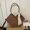 Bolso de mano de gamuza de alta calidad, estilo vintage, para mujer, colección 2026, bolso tote de gran capacidad, versátil para el trabajo, bolso de hombro, adecuado para ventas transfronterizas
