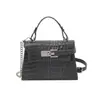 Bolsa de Mão Feminina Color Sólida Nicho Elegante Versátil Ombro Único Bolsa Kelly Estilosa de Alta Qualidade Tendência Bolsa Transversal