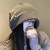 Chapéu Frio Estilo Coreano para Meninas com Circunferência da Cabeça Grande e Aba Curta, Fashion e Versátil, Gorro Slouchy que Afina o Rosto, Chapéu Turbante Fino e Solto de Verão