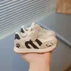 Zapatos Deportivos Casuales de Nuevo Estilo Primavera 2026 para Niños y Niñas, Zapatos para Correr Suaves y Modernos para Niños Pequeños, Venta al por Mayor de Zapatos para Niños