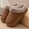 Pantuflas de Algodón Impermeables para el Hogar Hombres Invierno Pareja Suela Gruesa Cálidas con Felpa Espesa Anti-Olor Resistentes a la Suciedad Calentador de Pies Pantuflas Mujeres
