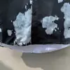 Camisa clássica preta com estampa floral pequena de manga comprida, estilo ins casual, estilo retrô de Hong Kong, estilo japonês, unissex, legal e estilosa para primavera e outono