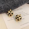 Aretes Marrones Estrella Aretes de Alta Gama Estilo Maillard Hundido Aretes de Carey Aretes de Resina Aretes Retro Estampado de Leopardo