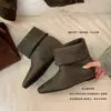 Botines convertibles de punta fina estilo coreano para mujer, con efecto de altura, colección otoño 2026, botas de moda slip-on versátiles y elegantes