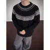 Nueva colección otoño/invierno 2026: suéter tejido de estilo étnico Fair Isle para hombre con cuello redondo, que presenta un diseño único y es una prenda de abrigo moderna