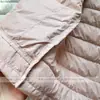 Nueva colección de invierno: chaqueta de plumón simple, versátil, de color sólido, ligera, cálida y delgada. 13608