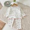 Ropa Casual para el Hogar Otoño Nuevo Bebé Niña Manga Larga Pantalones Terciopelo Floral Pijama Conjunto de Dos Piezas Traje para Niñas Moda
