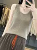 Camisola premium com decote em U para mulheres, design de peça única sem costura, corte justo, realça a clavícula, sem mangas, adequada para usar em camadas, top de malha