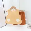 Nuevo estilo de verano para bebés y niños pequeños, conjunto de dos piezas de ropa de Clase A para niñas, camiseta y tirantes amigables con la piel y cómodos para bebés niñas