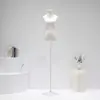 Tienda de ropa maniquí negro blanco accesorios maniquí femenino medio cuerpo maniquí femenino tienda de ropa escaparate maniquí soporte de exhibición cuerpo completo