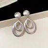 Brincos Argola Redondos Agulha de Prata Brilhantes, Estilo Minimalista, Simples e Modernos, Versáteis para o Dia a Dia, Luxo Leve, Brincos de Alta Qualidade