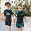 Traje de Surf Familiar Padre-Hijo Japonés y Coreano Traje de Buceo Dividido para Surf y Snorkel Traje de Buceo para Niños en Parque Acuático Traje de Baño Padre-Hijo