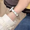 [Correa de reloj] Adecuada para la correa de Apple S12 iWatch Conejo Miffy Dibujo Animado S1098Se Moderna Pulsera para Niñas