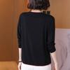 Playera de Moda de Manga Larga para Mujer 2025 Nuevo Primavera y Otoño Madre de Mediana Edad Negra Cuello Redondo Top Básico con Hermoso Bordado