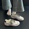 Zapatos casuales, zapatillas de verano, estilo retro de entrenamiento alemán, suela blanda, suela gruesa, zapatos Forrest Gump 2026, modelo nuevo de tela súper popular para mujer, color rojo estrella