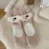 Nuevos calcetines de coral con diseño de perro de nariz grande para mujer, engrosados y cálidos para invierno, calcetines para dormir, calcetines posparto, calcetines para el suelo que no sueltan pelusa