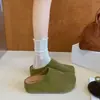 Nuevas sandalias casuales y de moda sin cordones para mujer 2026, con suela gruesa, diseño de punta cerrada y un estilo cómodo y fácil de llevar, perfectas para otoño