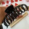 Conjunto de Presilhas de Cabelo Grandes de 11cm Mais Vendido na Amazon Transfronteiriço para Banho e Penteado Presilha de Tubarão Presilha Vertical