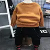 Camisa de cuello alto gruesa con felpa para niños, nueva de invierno 2018 A960015 A937069