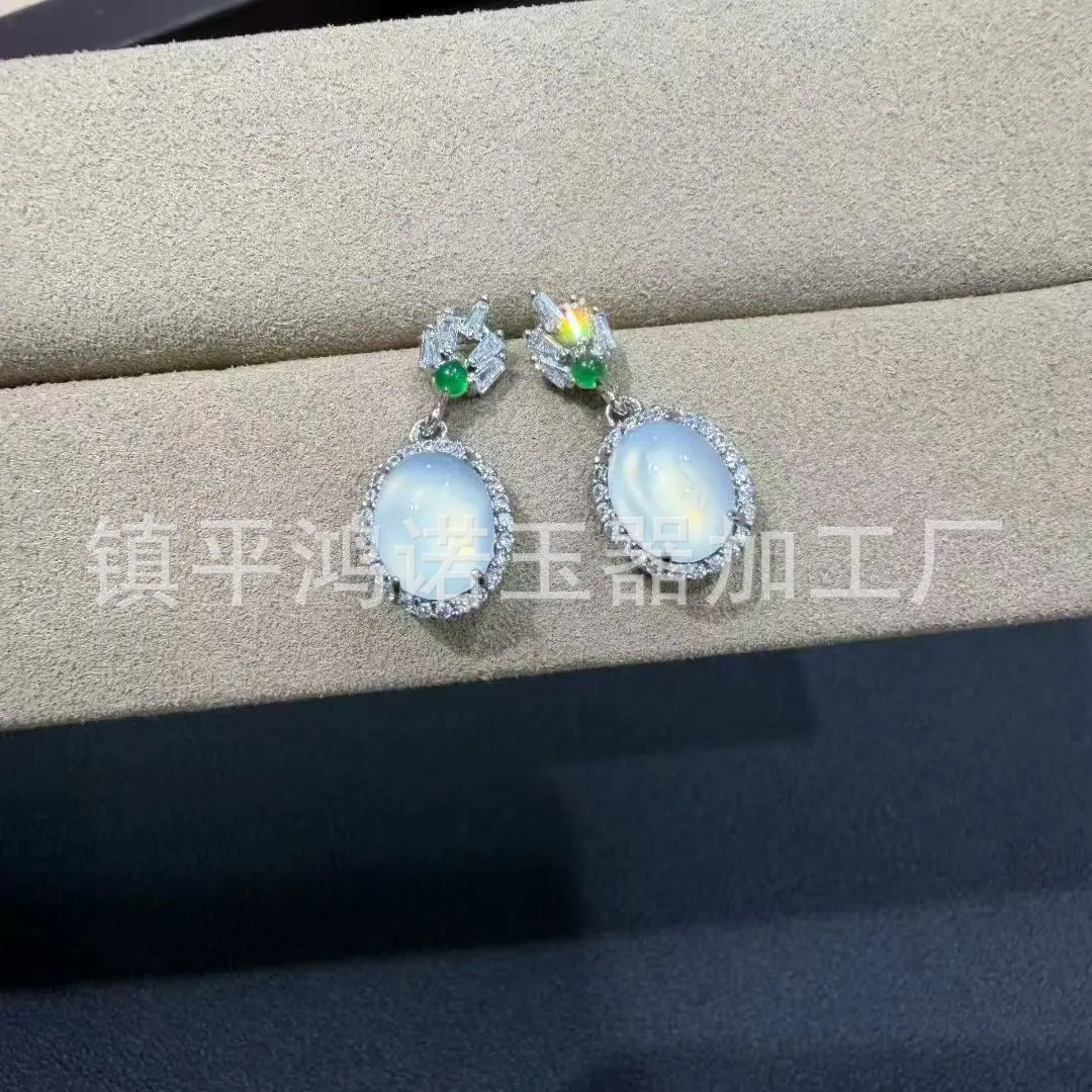 微信图片_20251121074908_2482_256.j