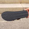 2024 nuevas zapatillas de malla transpirable con punta de pez, estilo europeo y americano, antideslizantes, resistentes al desgaste, suela suave, zapatillas de playa para mujer