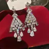 Pendientes de Borla con Gota de Agua de Circonita Ultra Brillante para Novia de Banquete, Pendientes de Lujo Ligero de Gama Alta, Pendientes de Temperamento Lujoso para Mujer al por Mayor