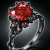Bestseller transfronterizo: Anillo de promesa gótico de Halloween personalizado incrustado con calavera oscura en forma de corazón para hombres y mujeres parejas