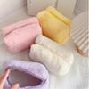 Bolsa de Cosméticos Nueva de Felpa Transfronteriza Bolsa de Cosméticos de Piel Color Caramelo Bolsa de Cosméticos de Mano de Piel Sintética de Conejo Personalización