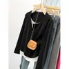 Foto Real de la Nueva Moda Primavera 2026 Talla Grande para Mujer Camiseta de Manga Larga Casual Juvenil con Bloques de Color y Hombro Curvo