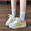Zapatillas Blancas Casual Versátiles, Estilo Femenino a la Moda, Zapatos de Mujer Tendencia, Nuevos Zapatos de Plataforma Negros y Rosas Primavera 2026