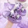 Sandálias Infantis Sanrio para Meninas Verão Leves Chinelos de Bebê Desenho Animado Fofo Antiderrapantes Internos Chinelos com Solado Macio
