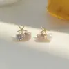 Brincos de Tarraxa Estrela do Mar e Concha de Luxo Leve para Mulheres Assimetricos Simples Personalidade Moda Exquisitos Doces Frescos Joias de Orelha Atacado