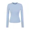 Camiseta Cropped Ajustada de Manga Larga para Mujer con Diseño de Chica Picante Estilo Americano y Almohadillas en el Pecho, Top Versátil de Color Sólido de Nicho Ajustado para Otoño