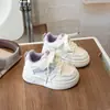 Zapatillas para Niñas 2026 Primavera Nuevos Zapatos de Moda Zapatos Deportivos Casuales de Suela Suave para Niños Zapatos Modernos para Niños Versátiles