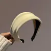 Faixa de Cabeça de Tricô Retro de Aba Larga Outono e Inverno 2025 Nova Faixa de Cabeça Cabelo Amassado Lavar o Rosto Grampo de Cabelo Faixa de Cabelo Acessórios de Cabelo Espessada