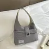 Bolsa feminina de grande capacidade transfronteiriça, novo estilo verão 2026, versátil e moderna, de ombro único, tote bag da moda para o dia a dia, retrô, casual