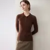 Nueva colección de otoño e invierno: Suéter de punto 100% cachemir puro con cuello tipo polo, diseño de canalé, corte ajustado y estilo elegante.