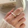 Exquisito Anillo Cuadrado Elástico Hecho a Mano para Mujer, Estilo Minimalista Fresco, Perla de Imitación de Lujo Ligero, Popular Modelo Nuevo, Moda Dulce y Fresca