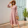 Vestido floral europeu e americano longo de gola redonda com mangas compridas para afinar a cintura