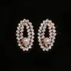 Pendientes Cruzados Transfronterizos Europeos y Americanos de Flor de Zirconia y Botón de Perla de Cobre Vintage, Pendientes Versátiles de Moda de Lujo Ligero de Gama Alta