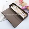 Serie 1010 Caja de Manualidades de Cuatro Piezas Cuchillo, Tenedor y Cuchara Dorada Set de Cubiertos para Filete Estilo Occidental Regalo