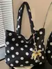 Shuai Mijia 2026 Primavera Nueva Bolsa de Tote Estilo Vacaciones Moderna Lunares Casual Gran Capacidad para Viajar Bolso de Hombro