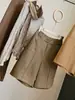 Pantalones retro de gamuza de longitud media para mujer, nuevo modelo de principios de otoño 2026, de cintura alta, que cubren la cadera, de pierna recta, de pierna ancha, versátiles pantalones casuales tipo bota